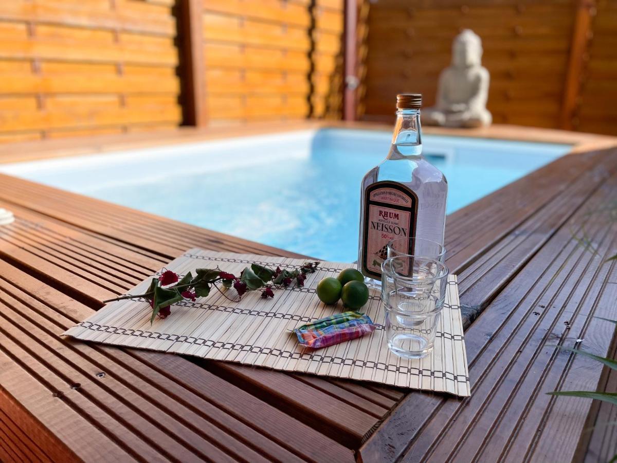 Chez Rey Apartment Riviere-Salee Екстериор снимка